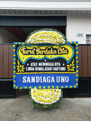 Papan Bunga Duka di Garojou